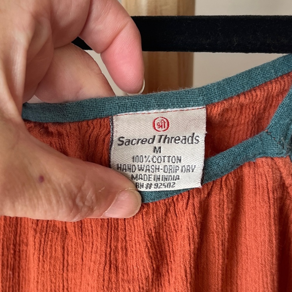 Sacred Threads Short Sleeve Patchworktop Embroide… - image 3